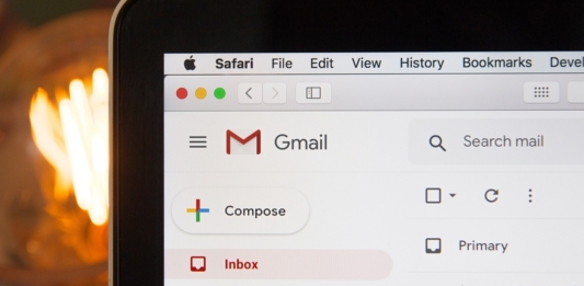 Como fazer logoff do Gmail no celular?