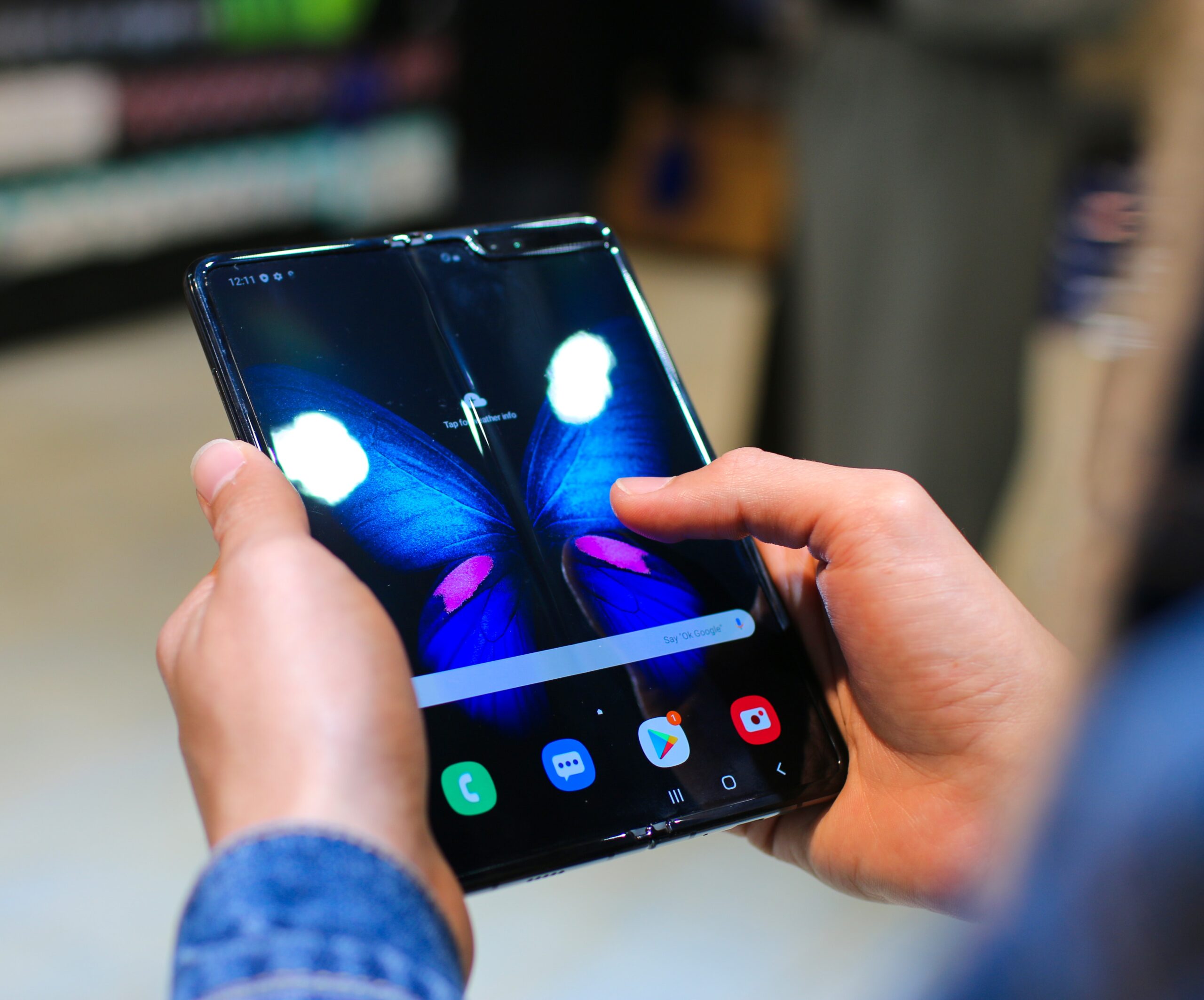 5 MOTIVOS para você COMPRAR um celular DOBRÁVEL