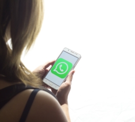 Tem como DENUNCIAR um canal de WhatsApp? DESCUBRA!