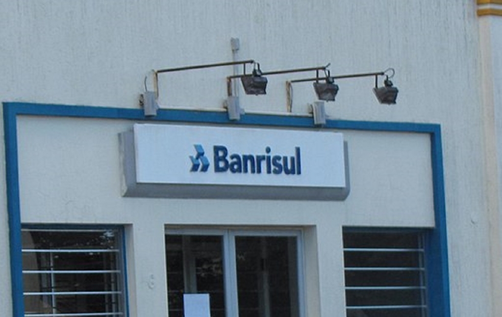 Banco oferece cartão de crédito gratuito pelo APP até fim de AGOSTO. Foto: Divulgação