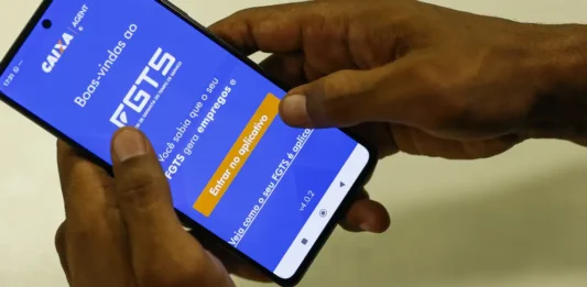 Lucro do FGTS: veja como receber mais de R$ 500 e confira no APP Caixa