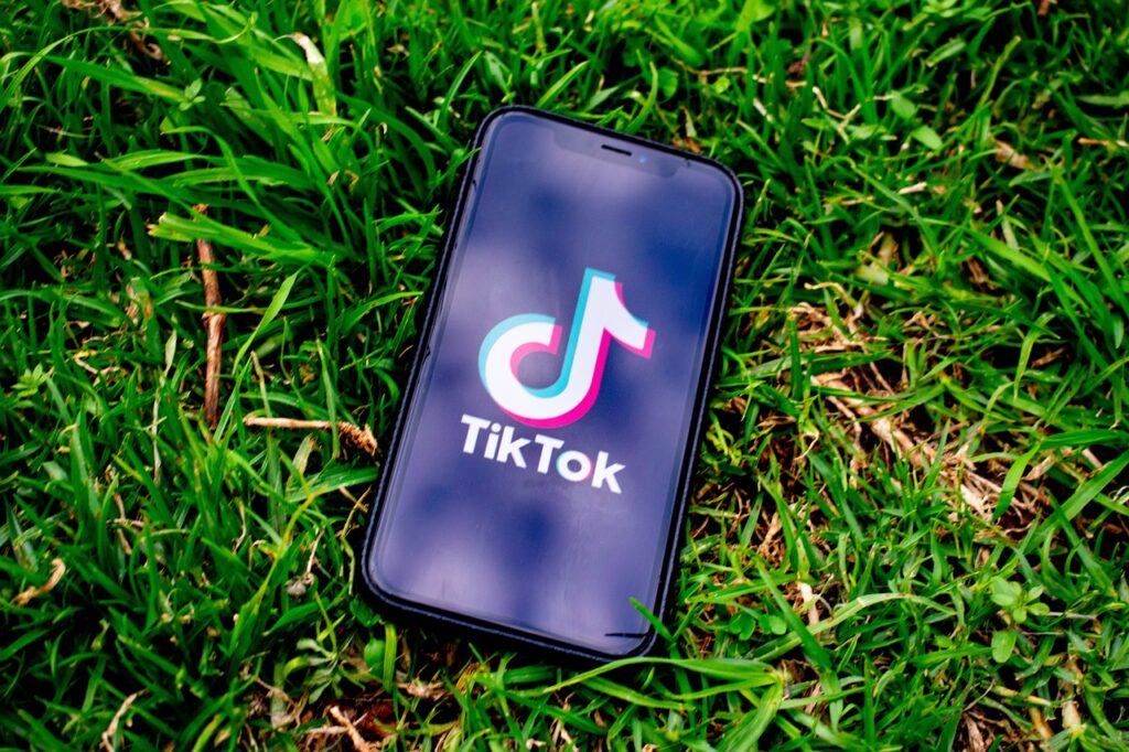 Proprietária do TikTok lança IA que gera vídeos a partir de textos. Foto: Divulgação Pixabay